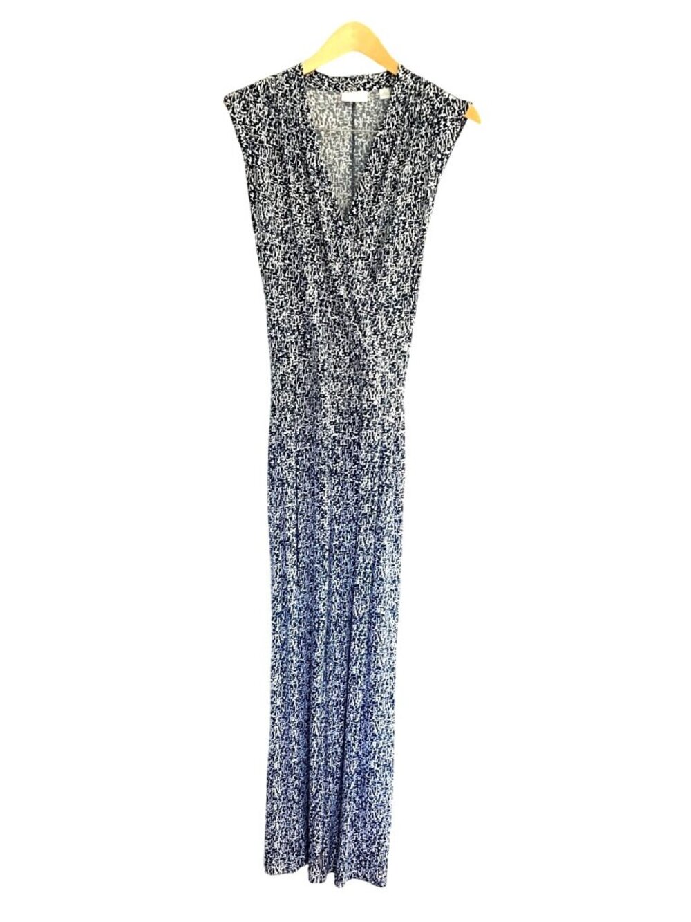 NEW YORK & CO. WOMEN'S BLUE/WHITE V-NECK LIGHT WEIGHT JUMPSUIT SIZE LARGE